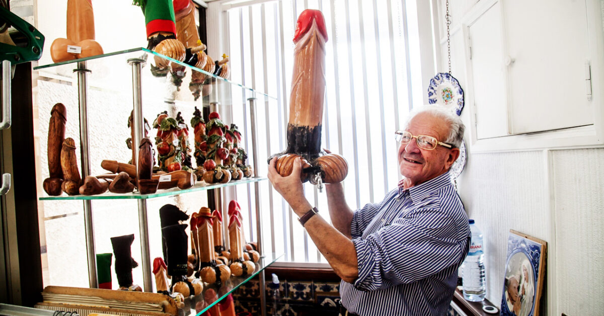 Android үшін Казанова секс аралы Онлайн порно: шұлықтағы қызметші